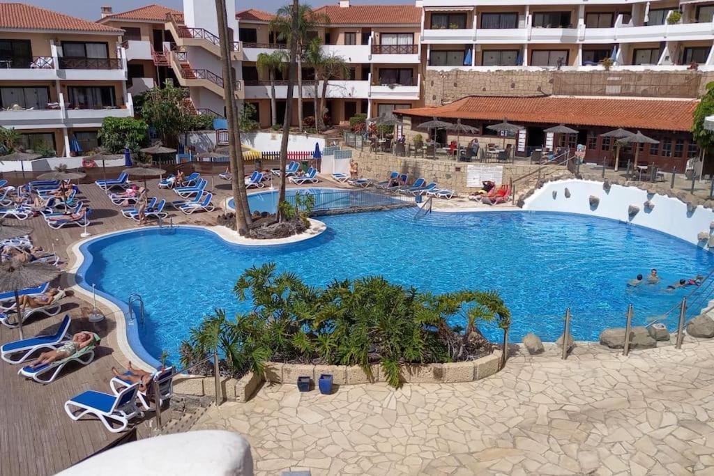 Maximar Apartment 8 Bed Places, Heated Swimmingpool Arona  Eksteriør billede