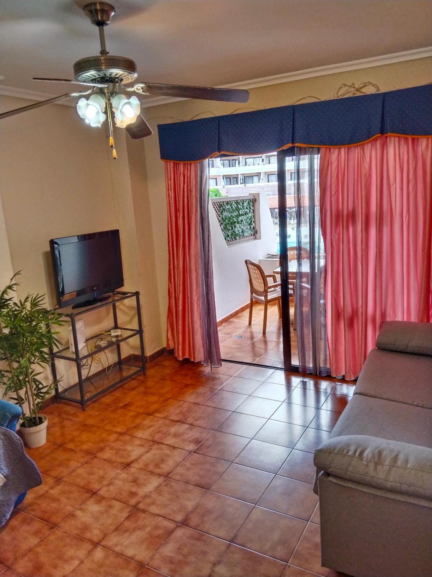 Maximar Apartment 8 Bed Places, Heated Swimmingpool Arona  Eksteriør billede